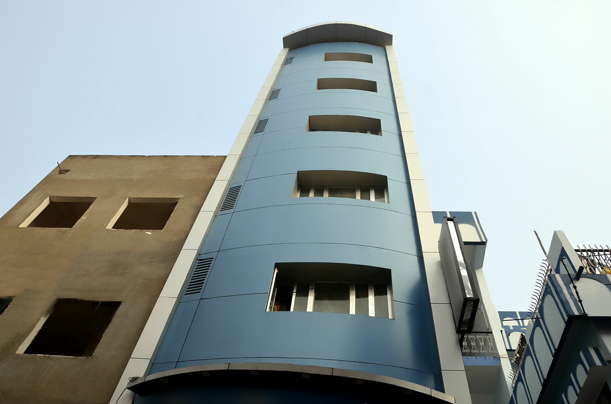 Hotel Bleue Mont Váránaszi Kültér fotó