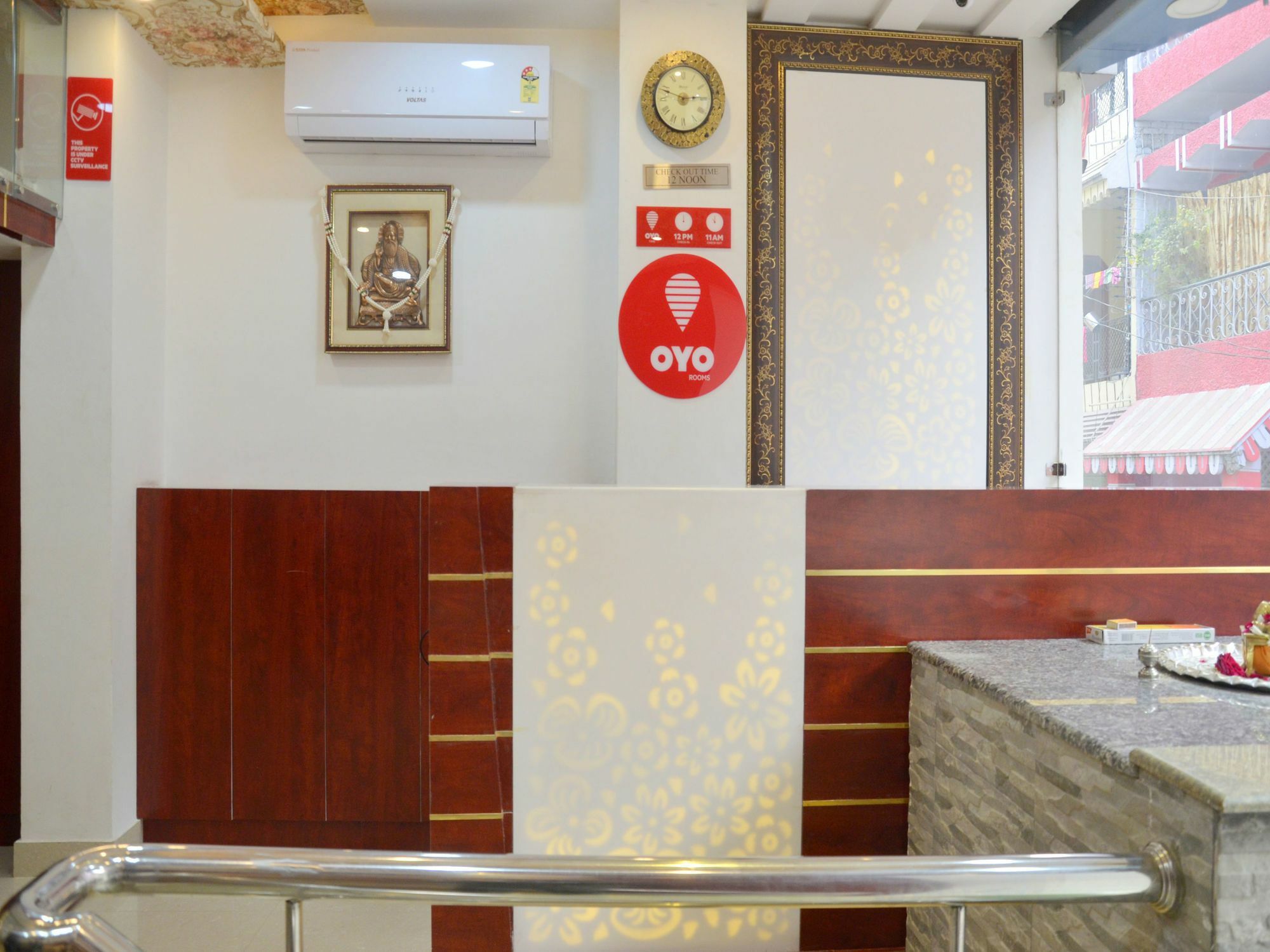Hotel Bleue Mont Váránaszi Kültér fotó